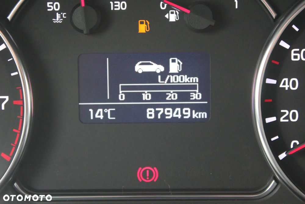 Kia Carens 1.6 GDI XL - 28