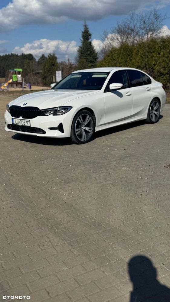 BMW Seria 3 320d Advantage sport