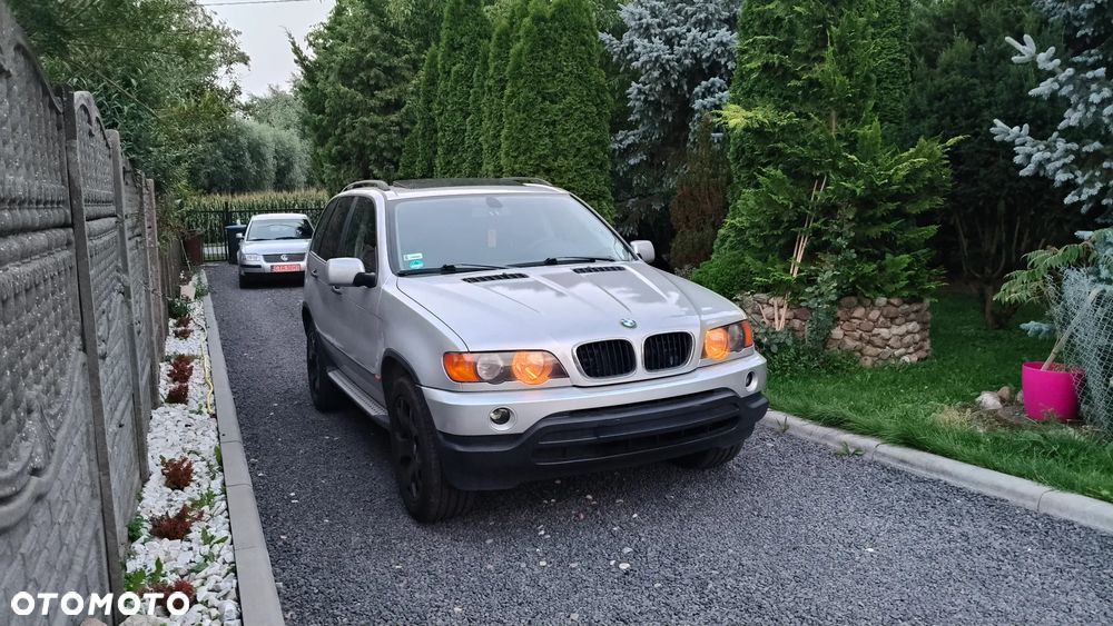 BMW X5 3.0 i - 1