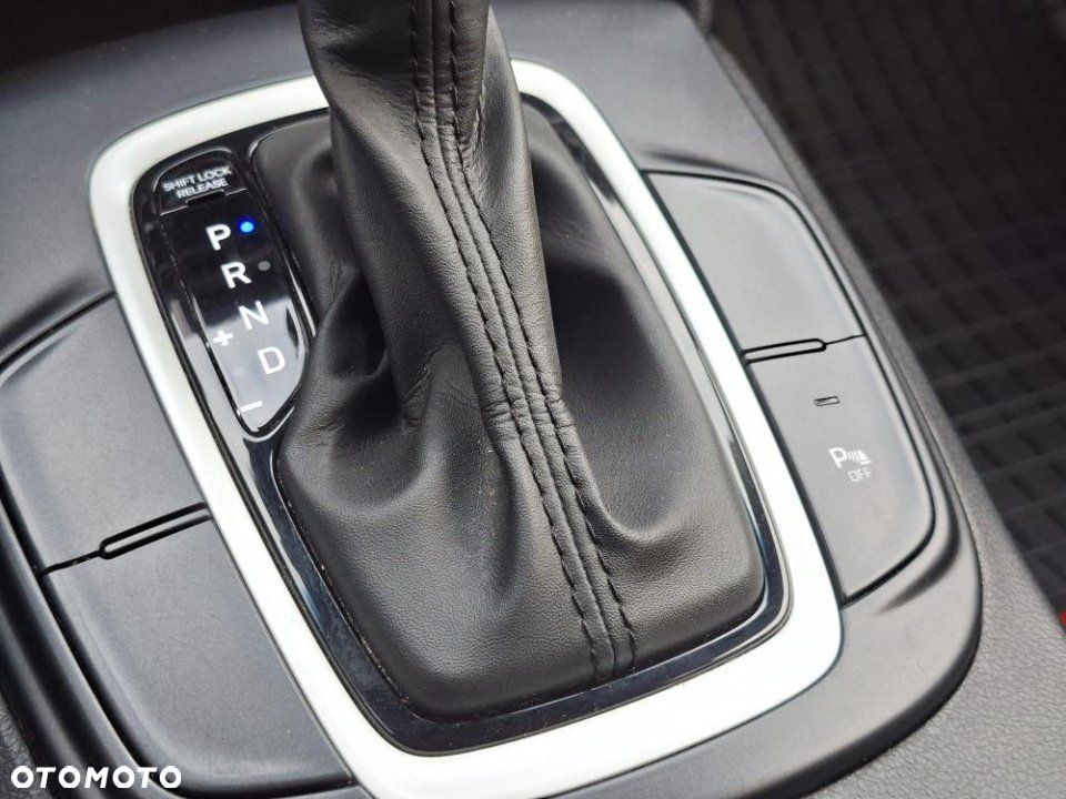 Hyundai Kona - 33