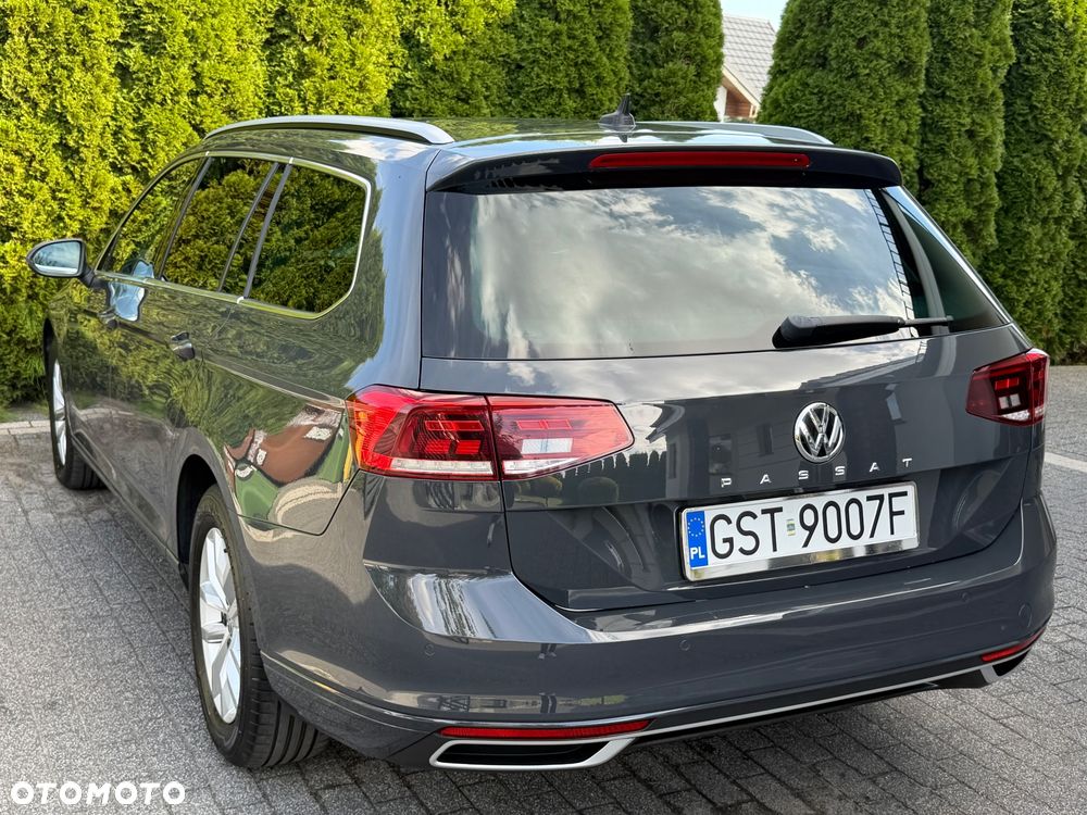 Volkswagen Passat 2.0 TDI SCR DSG Business - 16