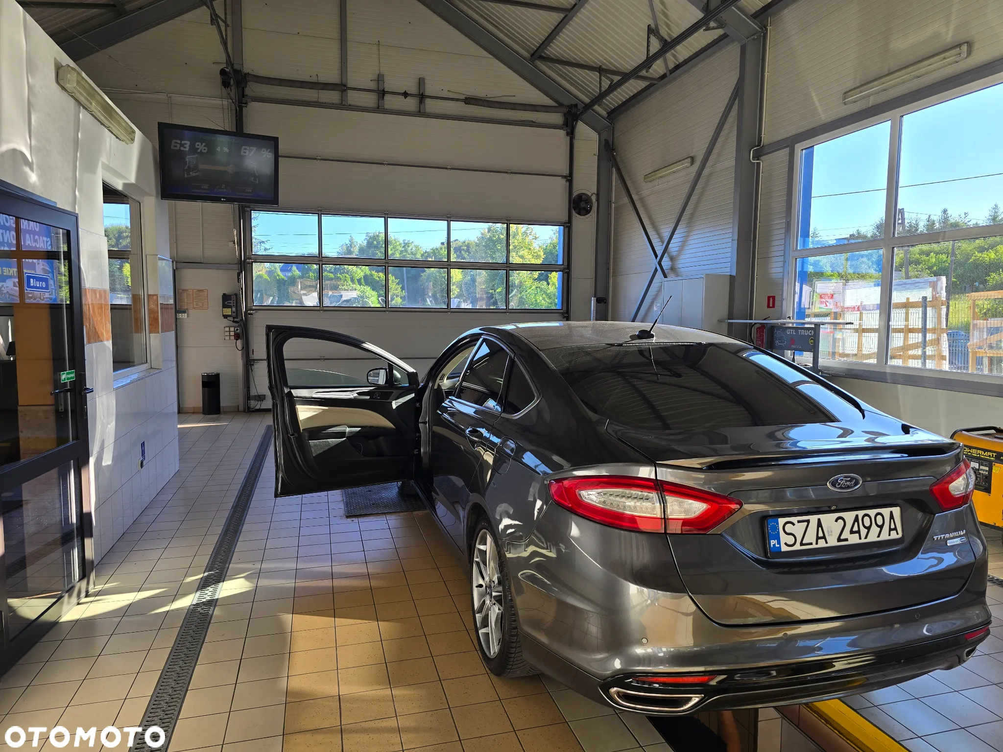 Ford Fusion - 20