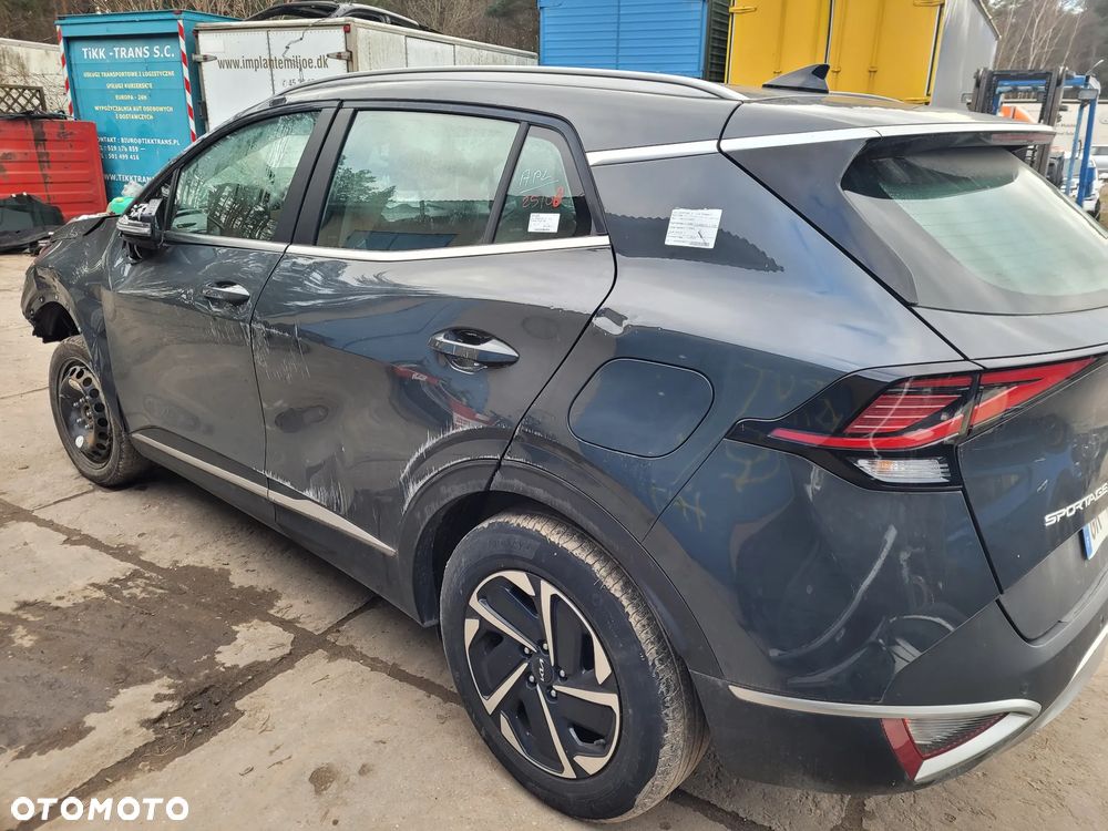 Kia Sportage 1.6 CRDI 2WD Eco-Dynamics+ (48V M-H) DCT Spirit - 3