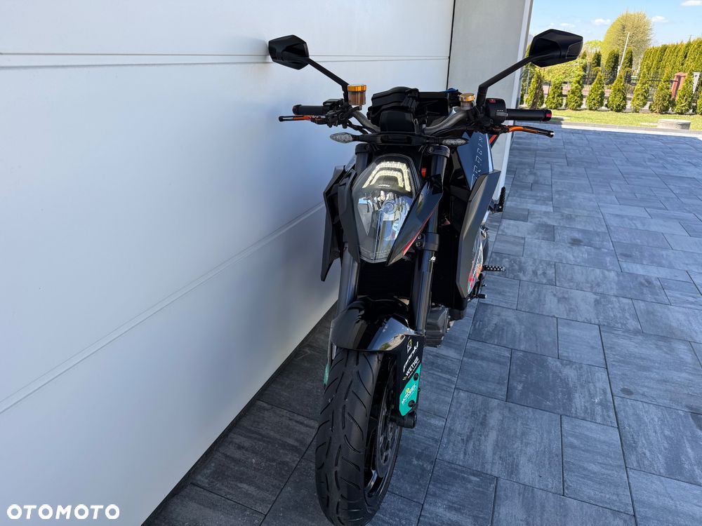 KTM Super Duke - 18