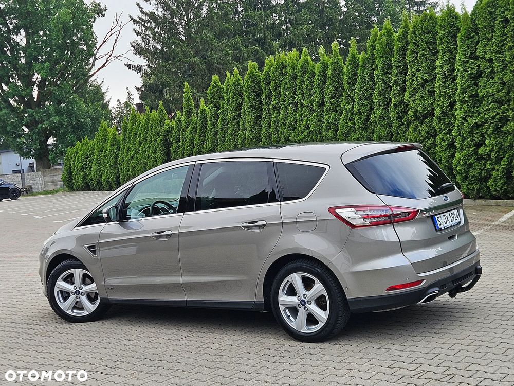 Ford S-Max 2.0 TDCi Allrad Titanium - 18