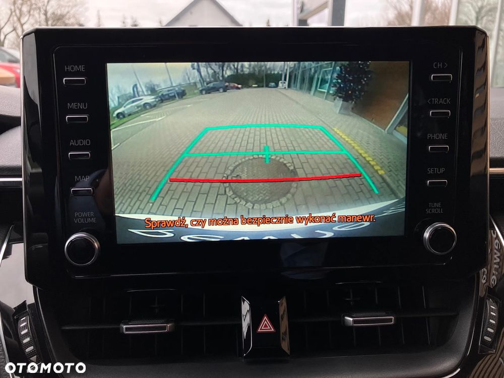 Toyota Corolla 1.8 Hybrid GPF Comfort - 24