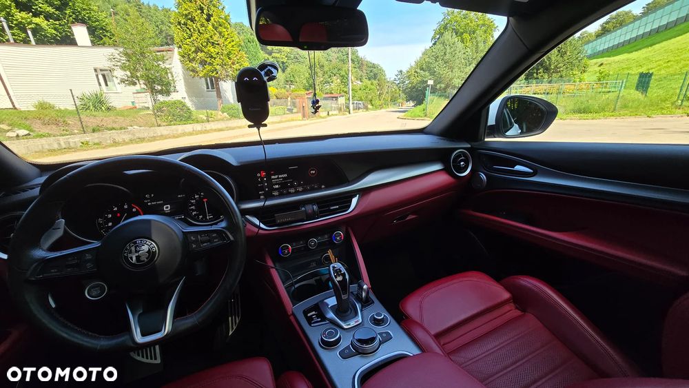 Alfa Romeo Stelvio 2.0 Turbo TI Q4 - 6