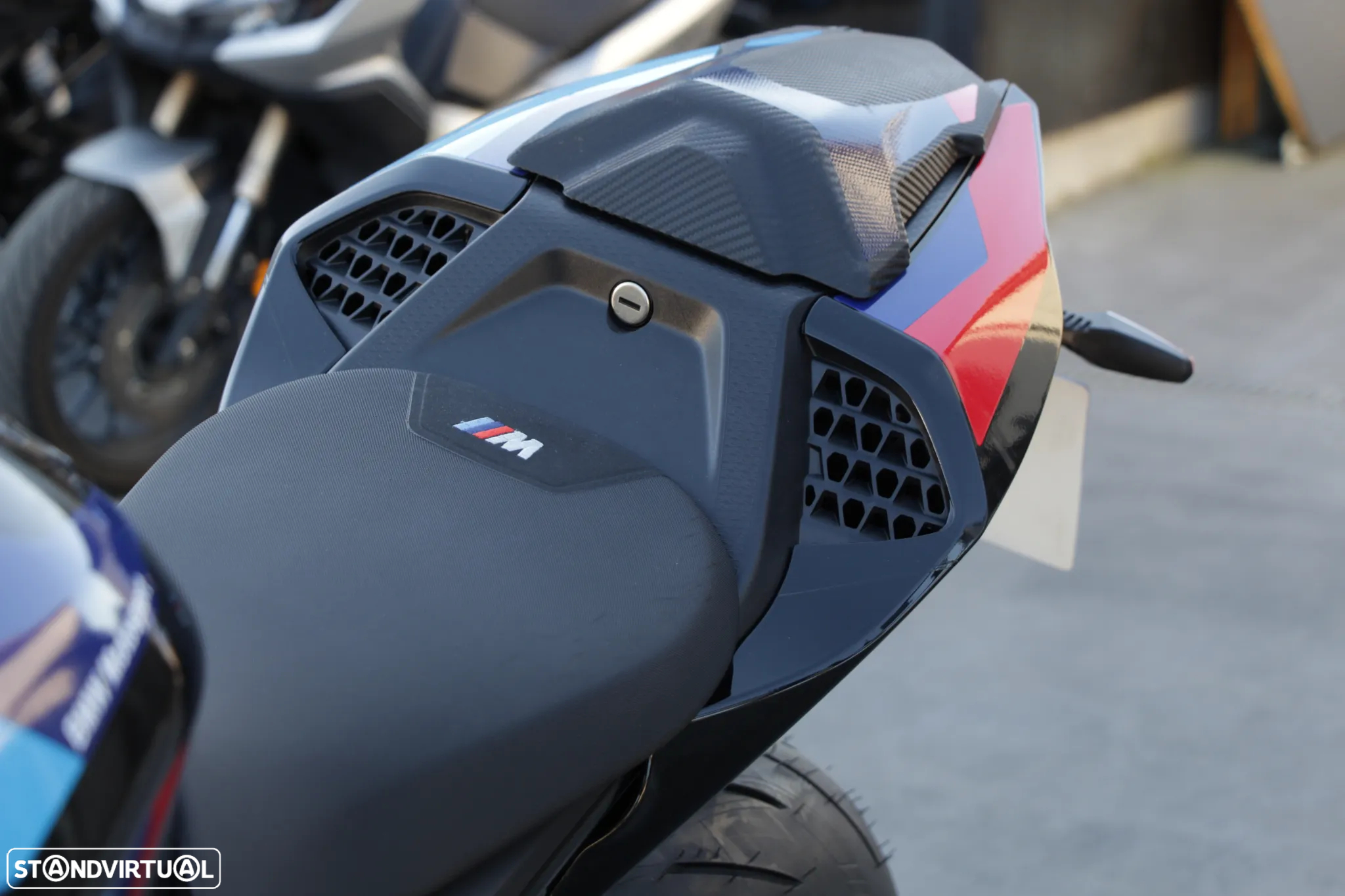 BMW M 1000 RR - 7
