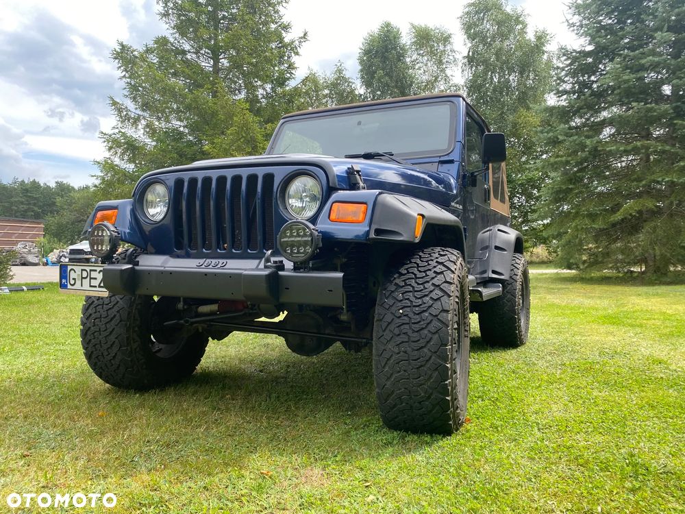 Jeep Wrangler 4.0 Sport - 16