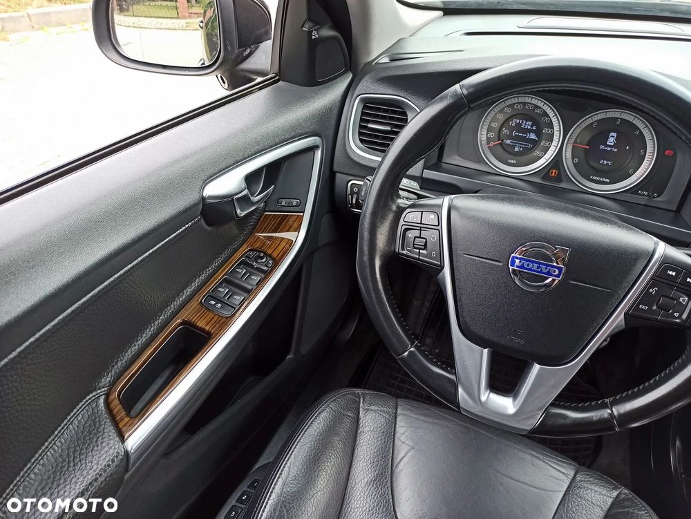 Volvo S60 D3 Summum - 14