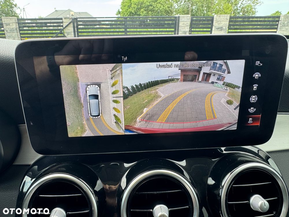 Mercedes-Benz GLC 200 d 4Matic 9G-TRONIC AMG Line - 29
