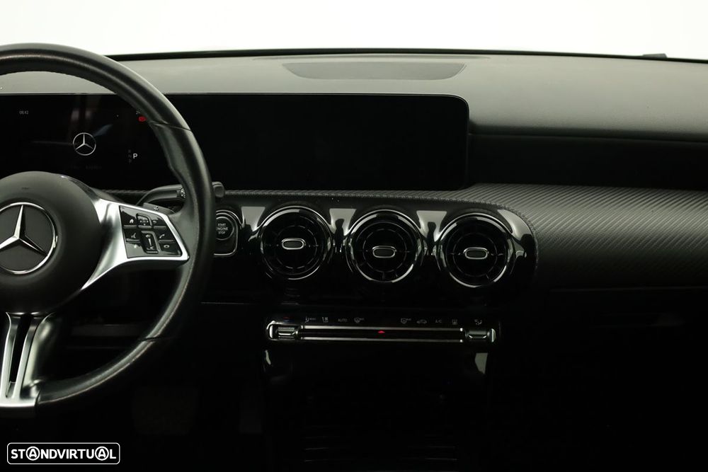Mercedes-Benz A 250 e - 10