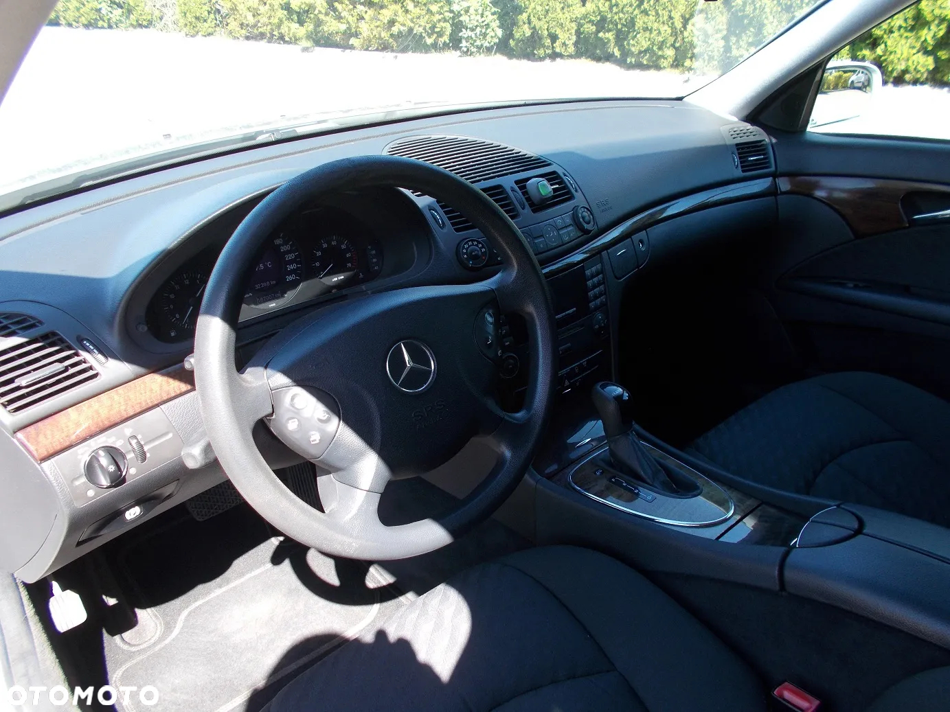 Mercedes-Benz Klasa E - 18