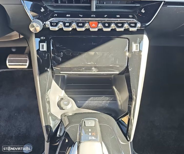 Peugeot e-208 50 kWh GT - 5