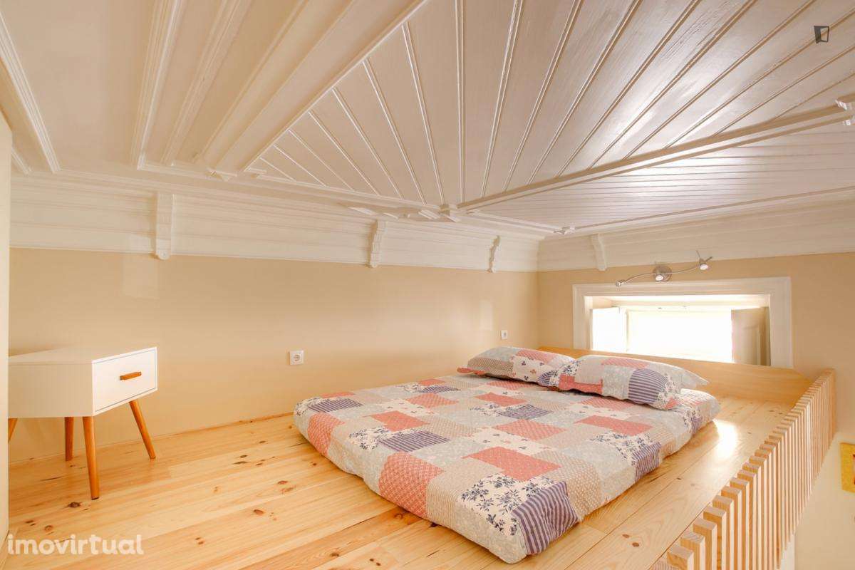 Estúdio - localizado em Montes Claros Coimbra - Grande imagem: 5/18