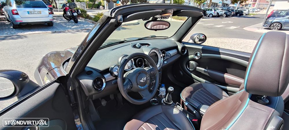 MINI Cabrio Cooper D - 4