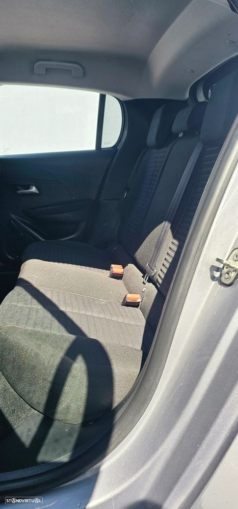 Peugeot 208 PureTech 82 Active - 10