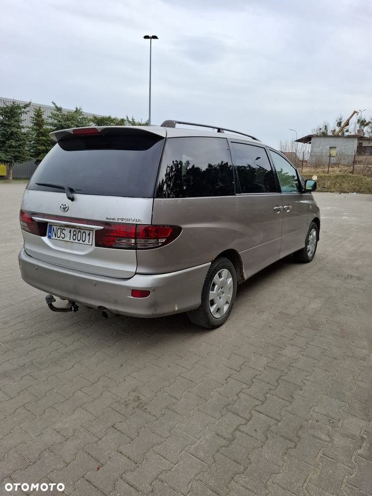 Toyota Previa - 3
