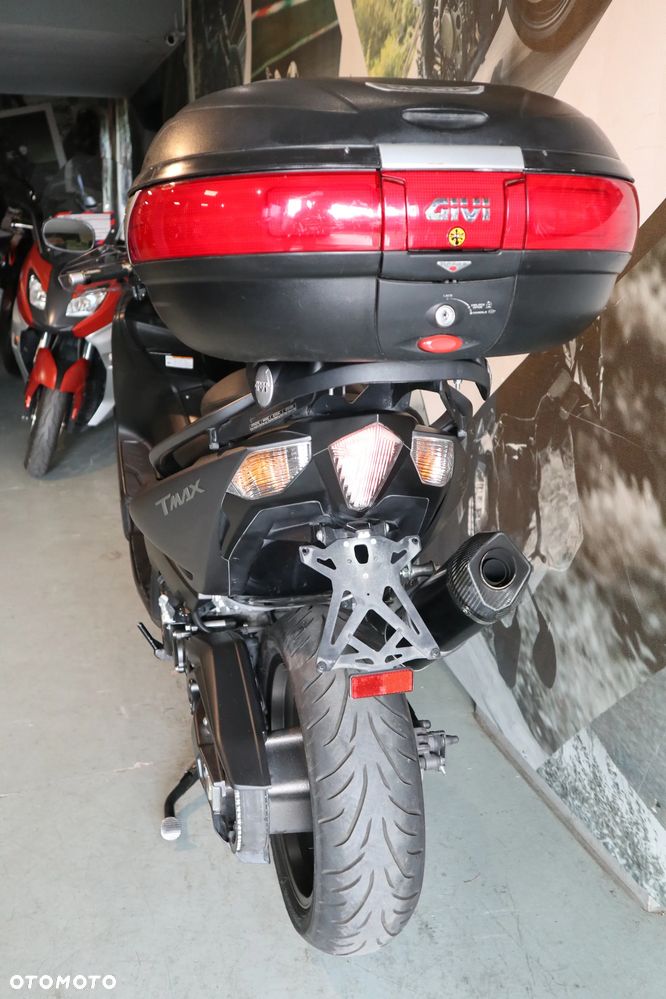 Yamaha Tmax - 10
