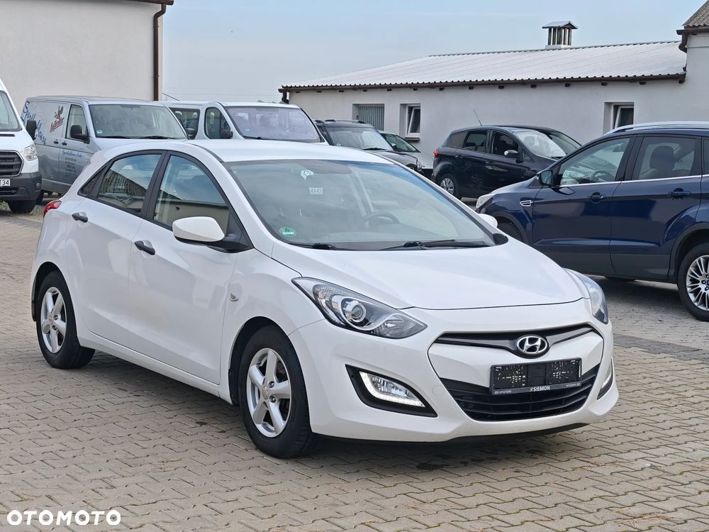 Hyundai i30 1.4 Classic - 10