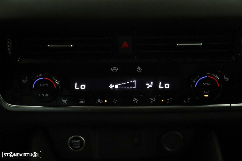 Nissan Qashqai 1.3 DIG-T N-Connecta LED Xtronic - 13