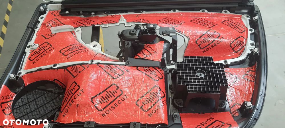 Toyota Yaris 1.5 Comfort - 32