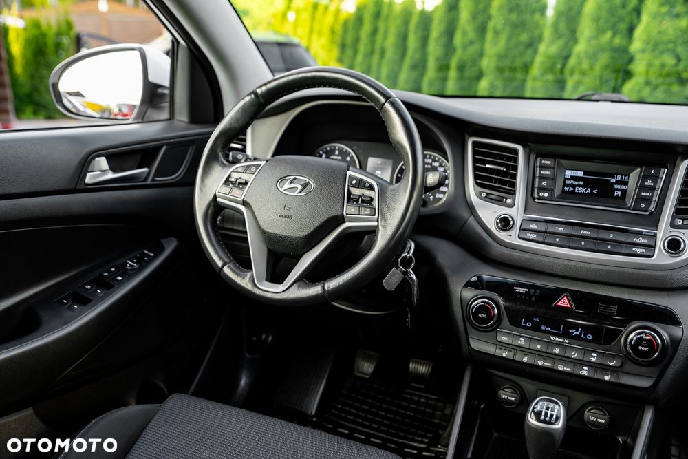 Hyundai Tucson 1.7 CRDI BlueDrive Classic 2WD - 26