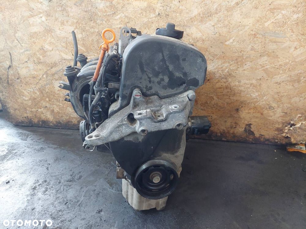 SILNIK BENZYNOWY SŁUPEK SEAT LEON I 1.4 16V BCB - 4