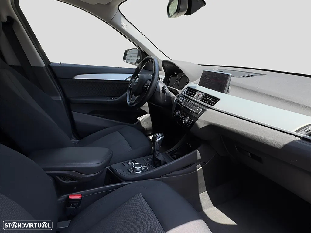 BMW X1 25 e xDrive - 9