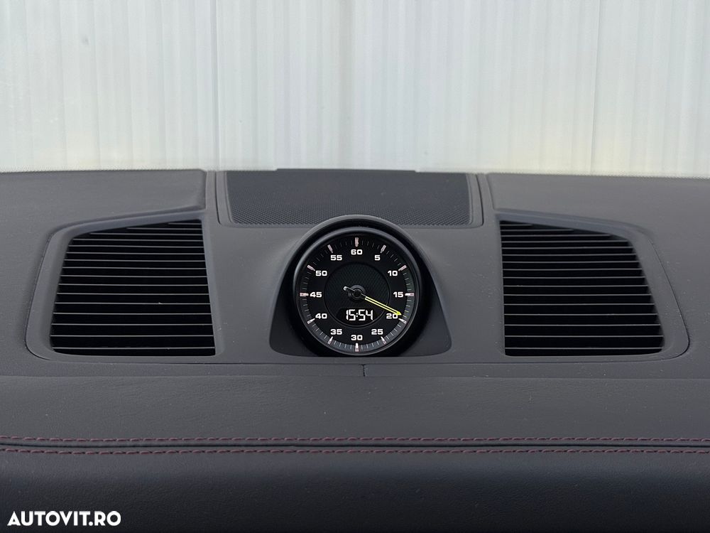 Porsche Cayenne Coupe E-Hybrid Tiptronic S Platinum Edition - 26