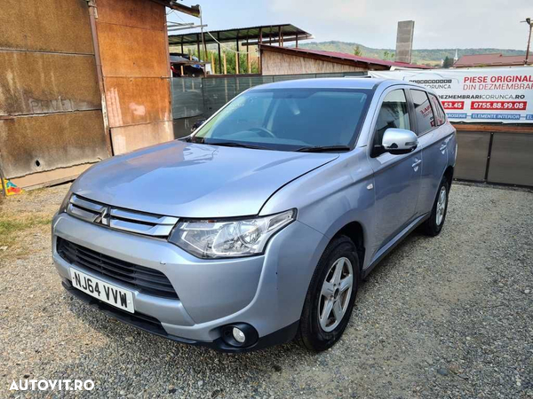 Dezmembrez Mitsubishi Outlander III 2.2 DIESEL 2012-2020