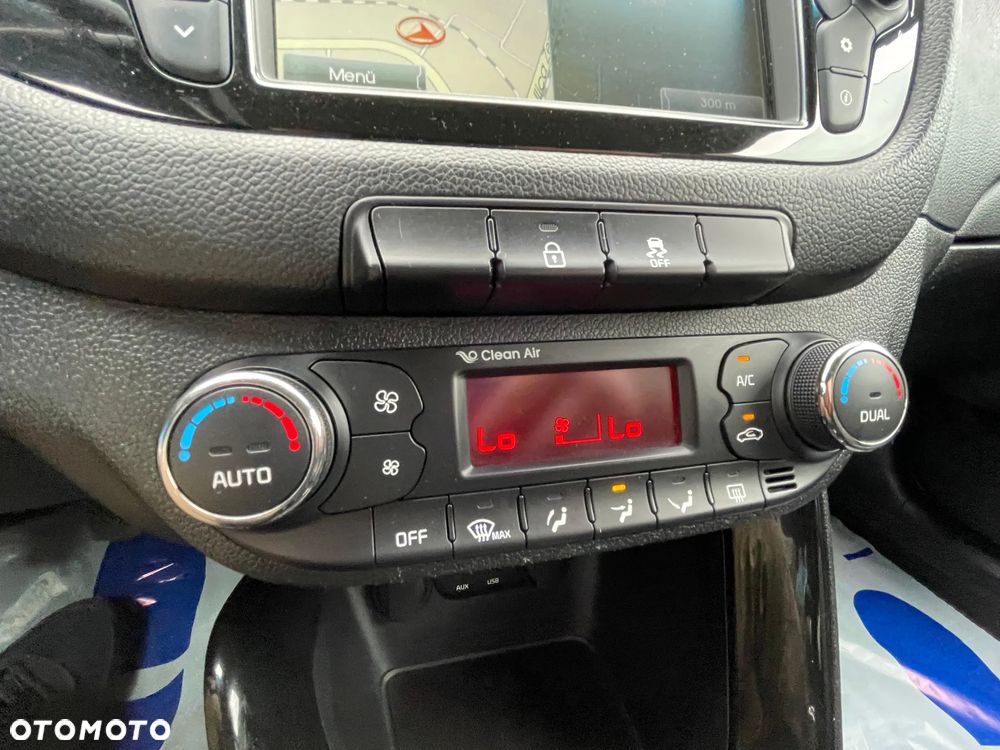 Kia Ceed 1.6 GDI Dream Team Edition - 23