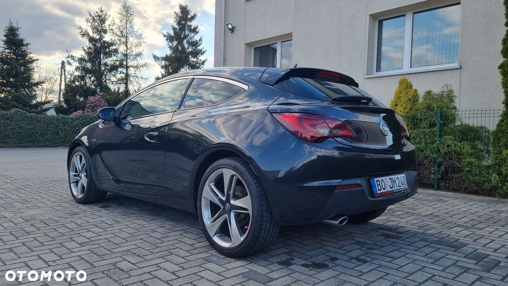Opel Astra 1.4 Turbo - 10
