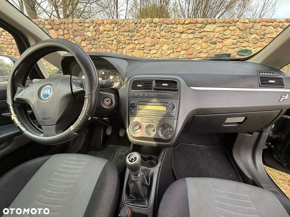 Fiat Punto - 10
