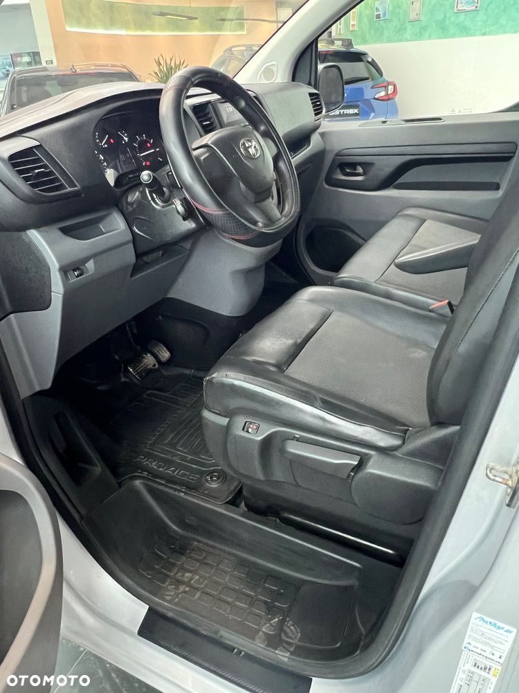 Toyota Proace - 21