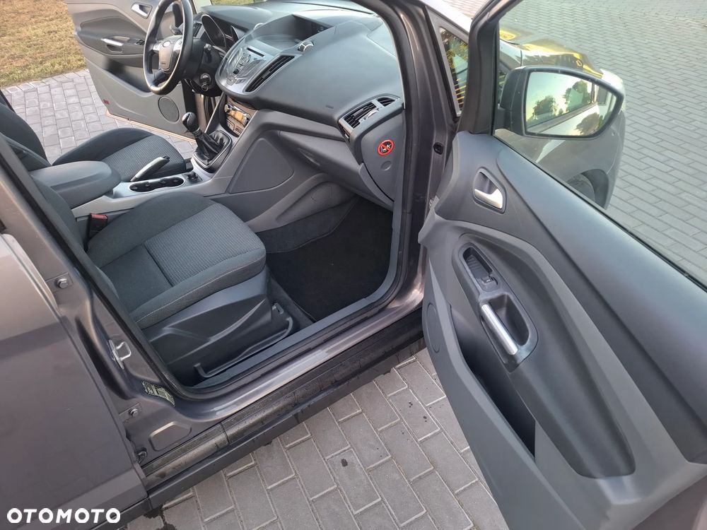 Ford C-MAX - 19