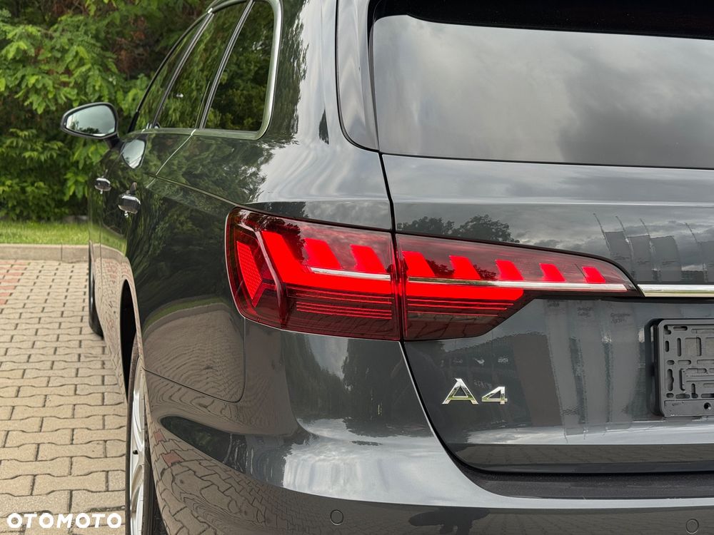 Audi A4 Avant 30 TDI mHEV S tronic - 12