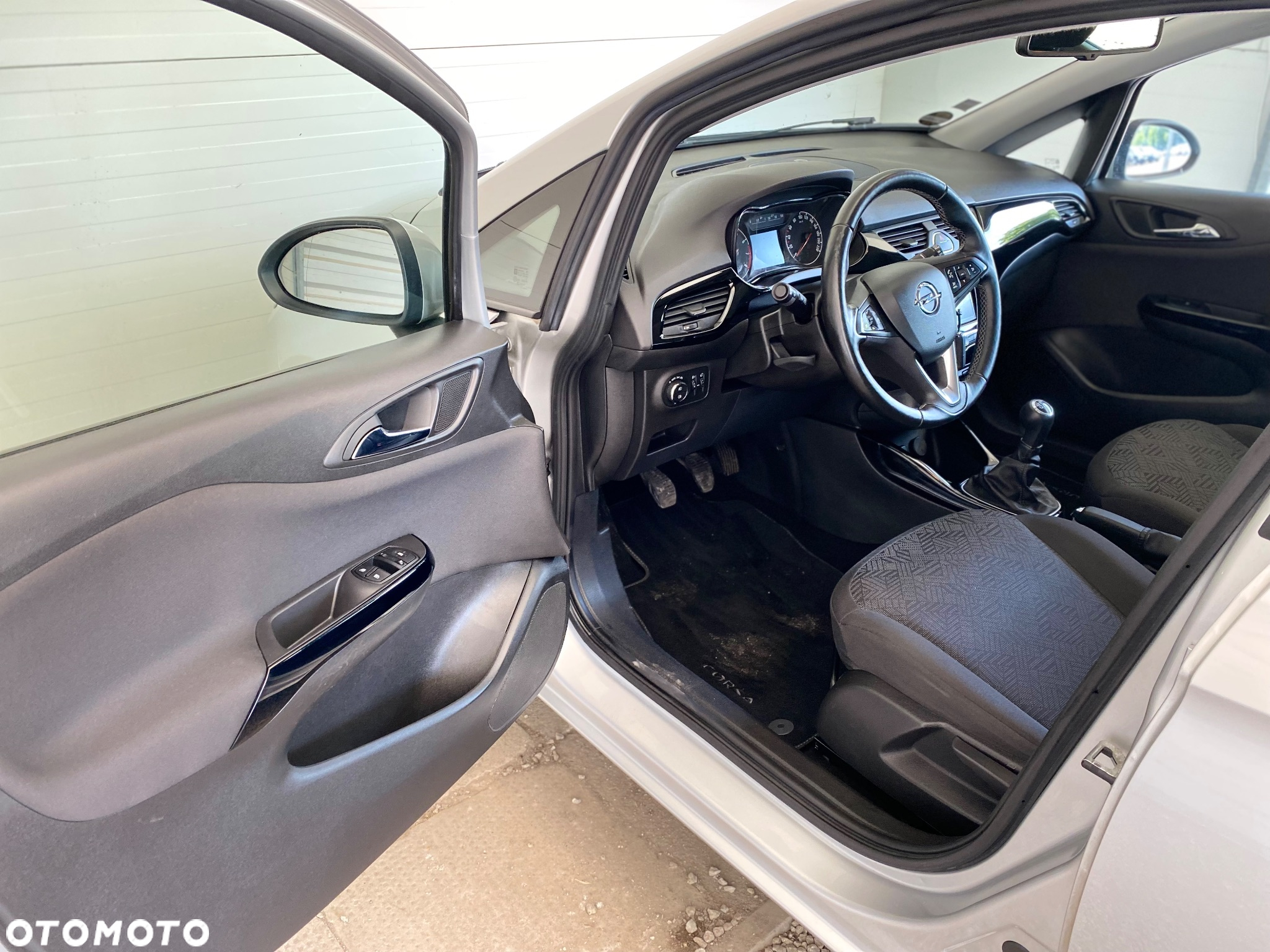 Opel Corsa 1.4 T Cosmo S&S - 8