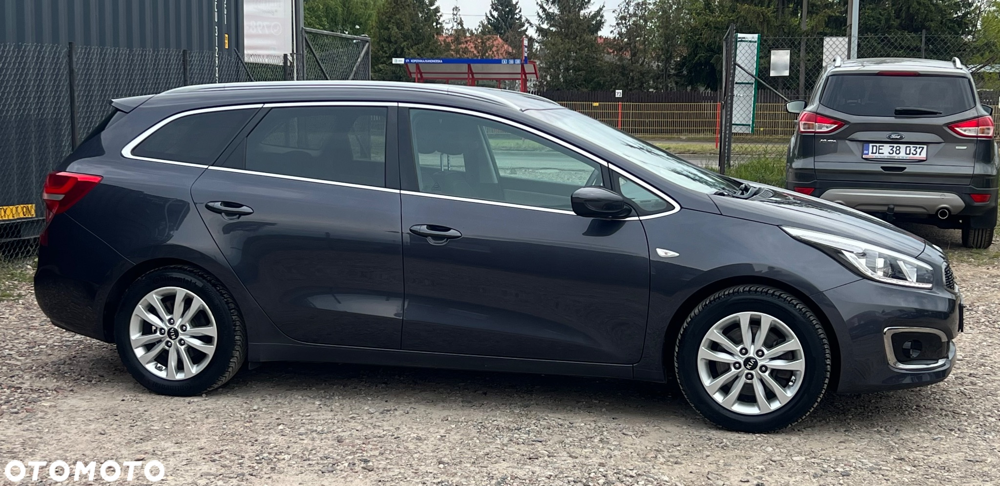 Kia Ceed - 3
