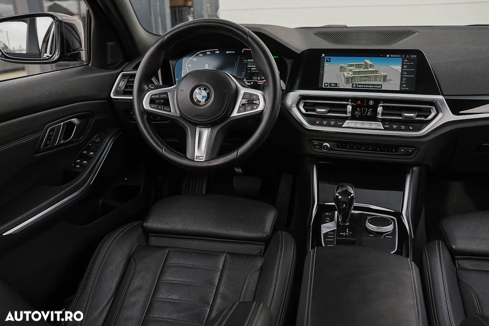 BMW Seria 3 330e Aut. Sport Line - 11