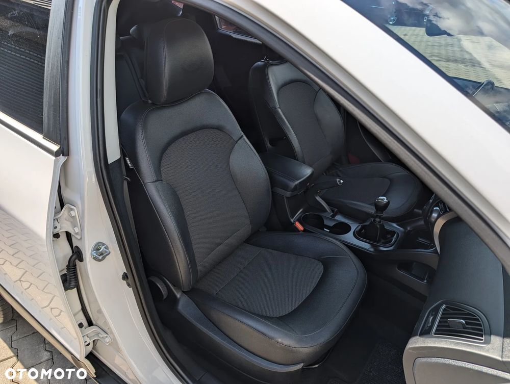 Hyundai ix35 2.0 GDI Premium 2WD - 33