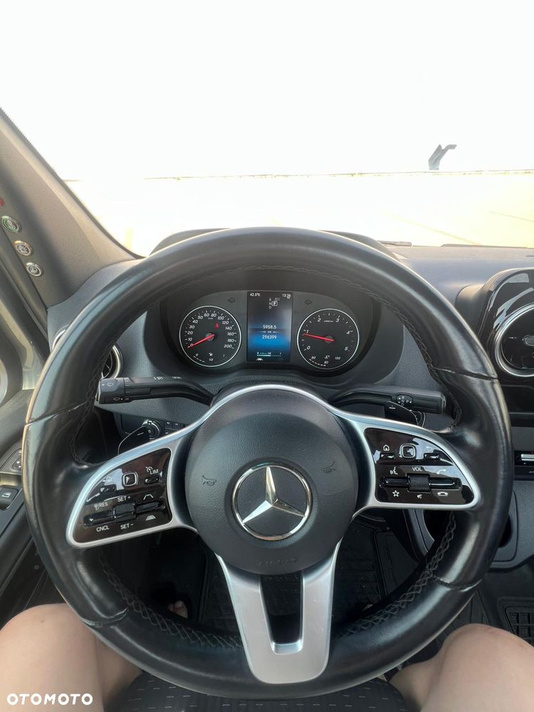 Mercedes-Benz Sprinter - 3