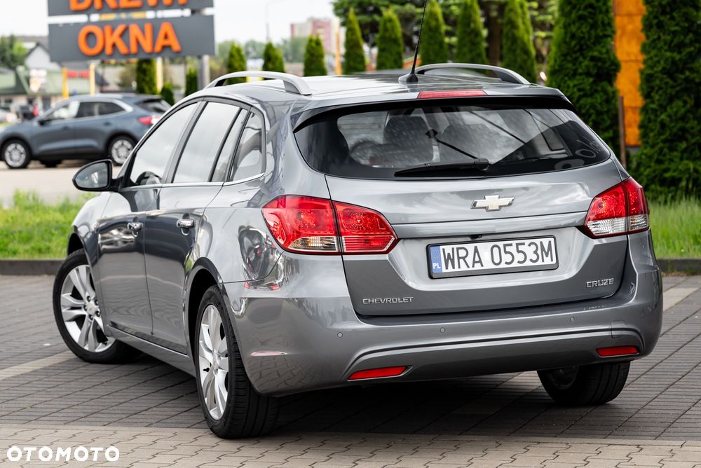 Chevrolet Cruze 1.4 T LT - 9