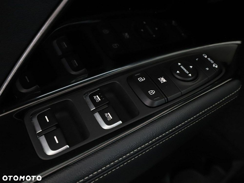 Kia Niro 1.6 GDI Plug-in Hybrid L - 37