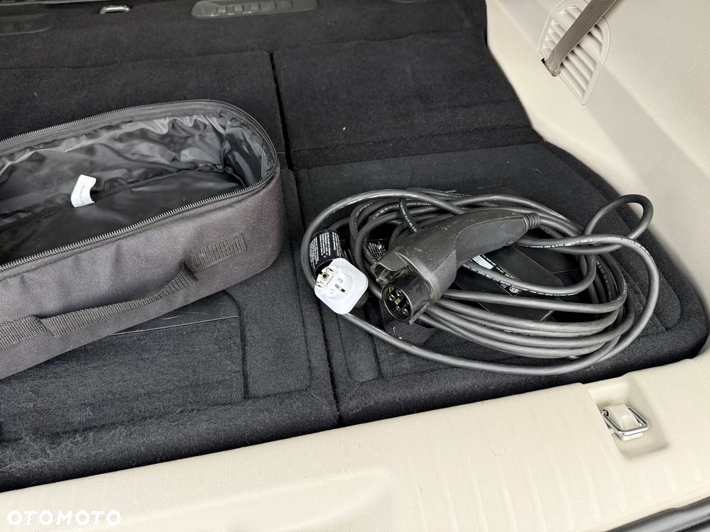 Chrysler Pacifica - 23