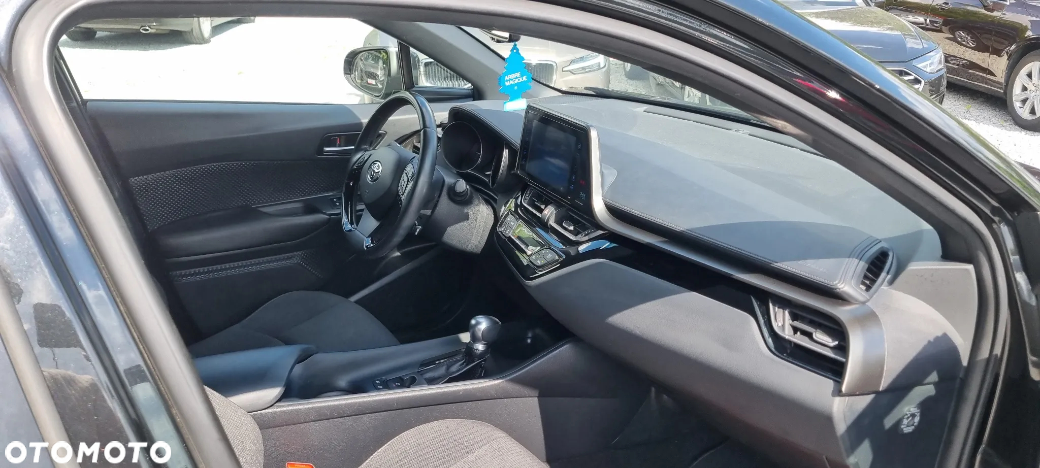 Toyota C-HR 1.8 Hybrid Business Edition - 10