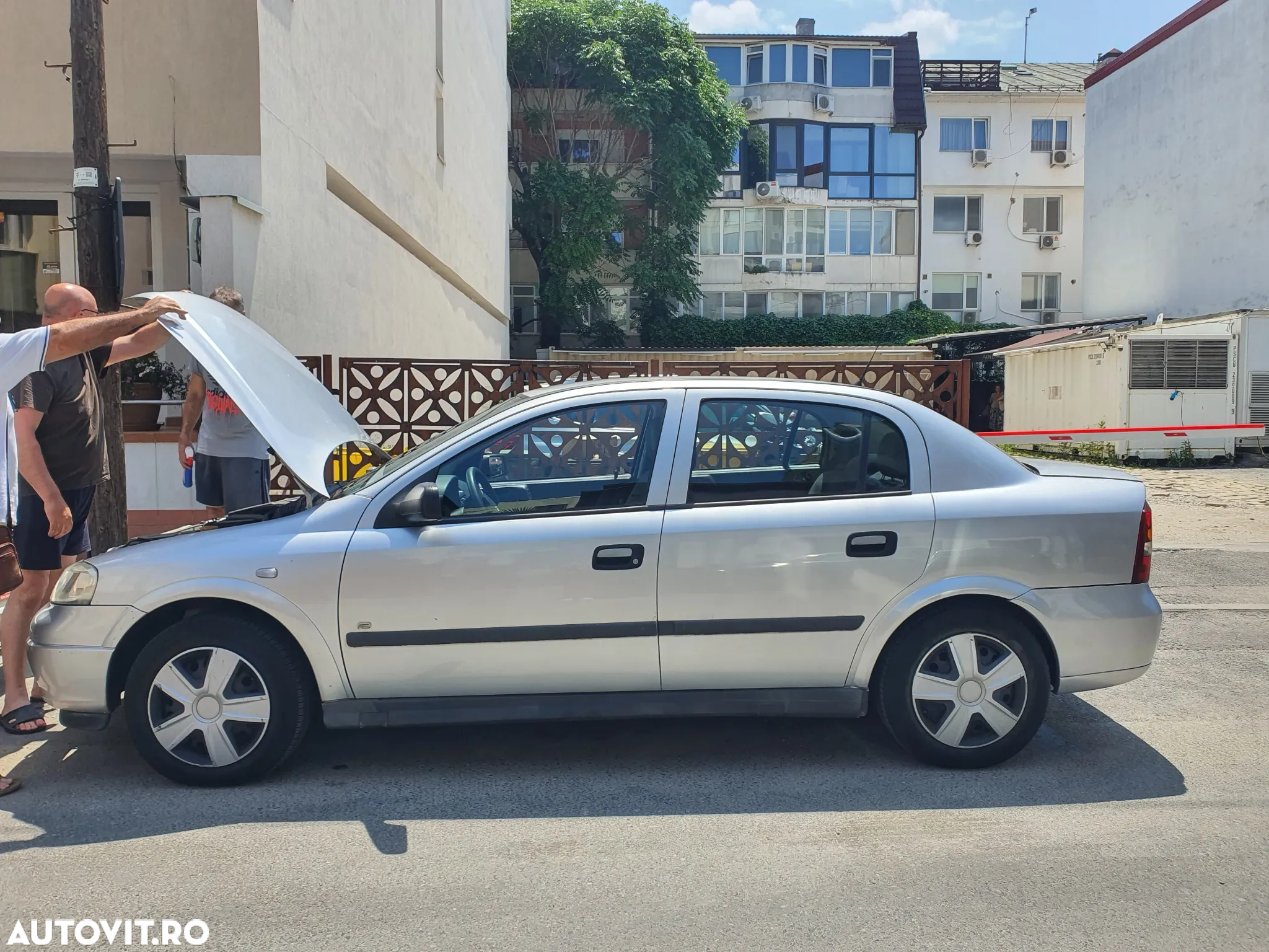 Opel Astra Classic 1.6i - 3