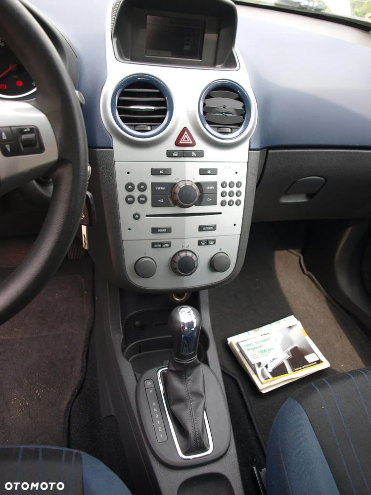 Opel Corsa - 22
