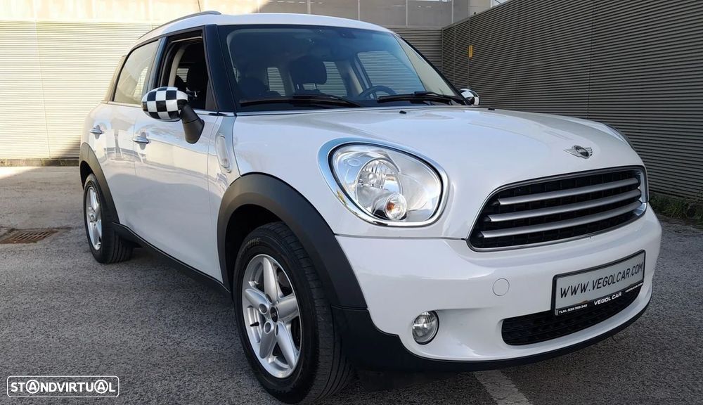 MINI Countryman Cooper D ALL4 - 13