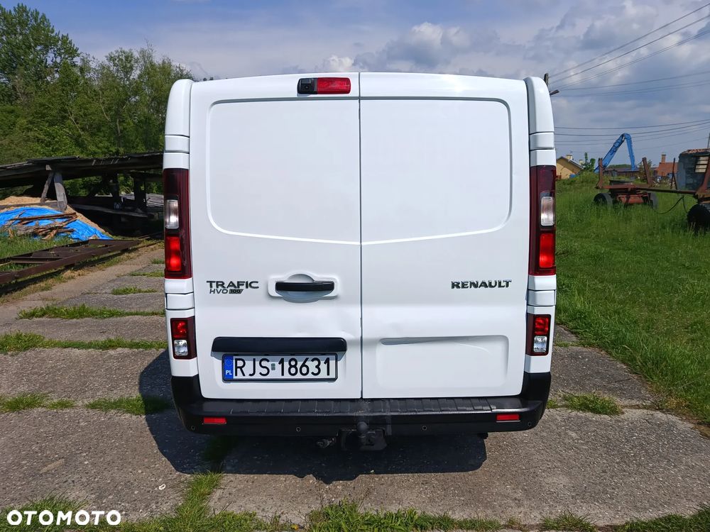 Renault Trafic L2H1 2.0 diesel 145kM 2019rok WEBASTO, CZUJNIKI PARKOWANIA, HAK, NIEWIELKI PRZEBIEG stan BDB, BEZWPADKOWY! - 11